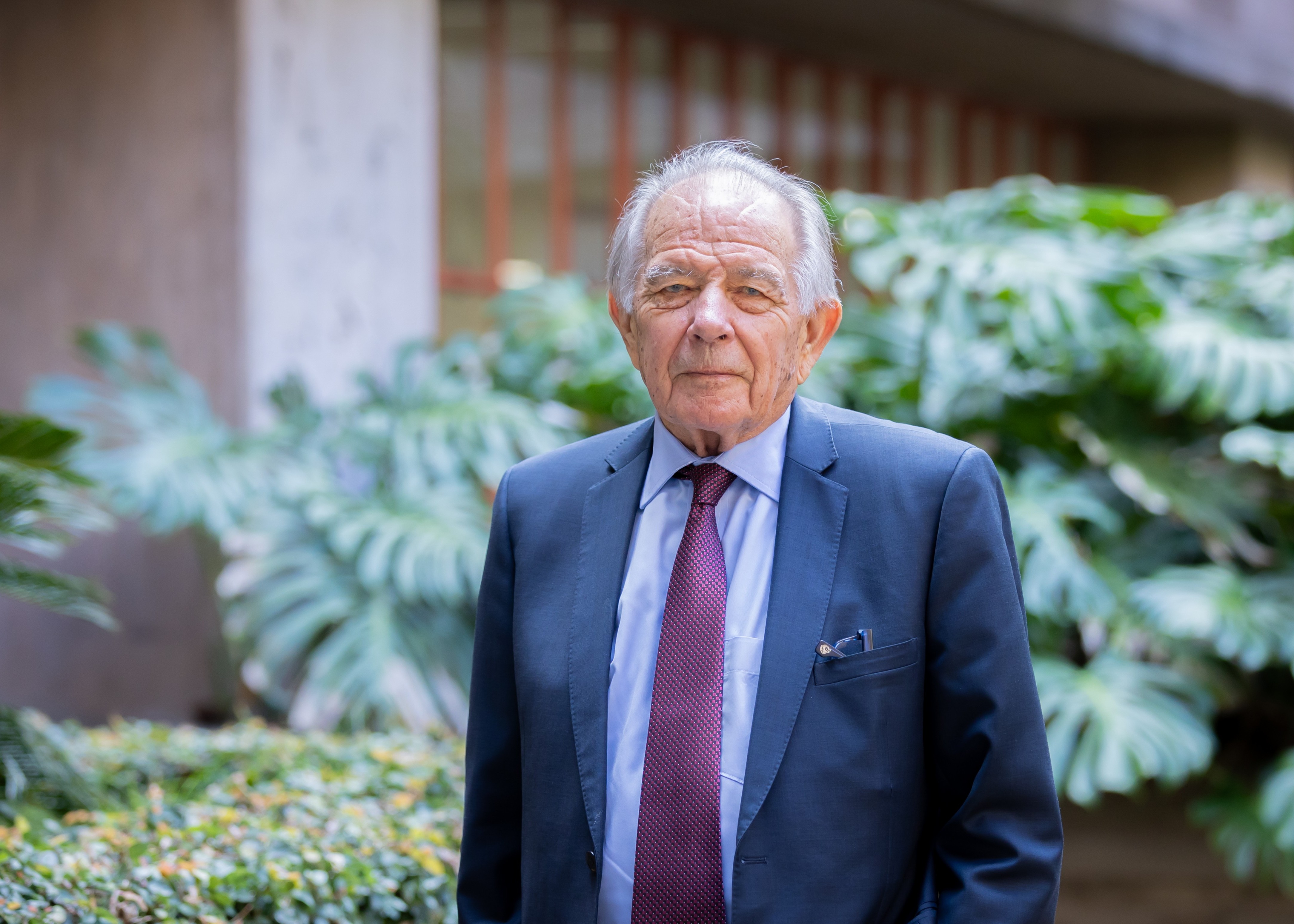 William Falconer CNZM retires from role as Chair of the MWC Board
